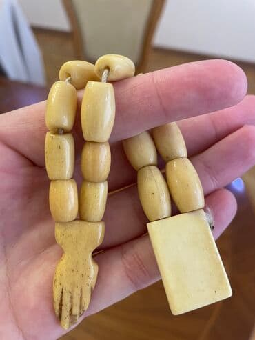 Sümük təsbehlər qədimi