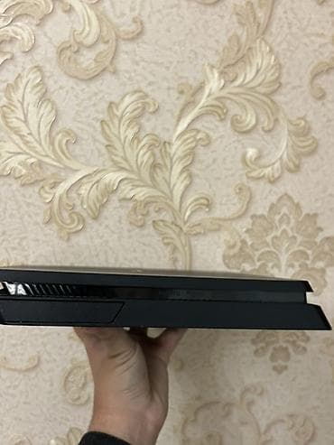 PS5 (Sony PlayStation 5): Sony PlayStation 4 Slim (PS4 Slim) oyun konsolu – qara rəng 1 TB — 3
