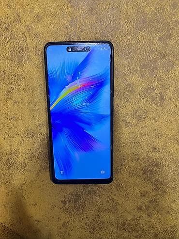 telefon tutacag: Infinix Note 30, 256 GB, rəng - Mavi, Sensor — 6