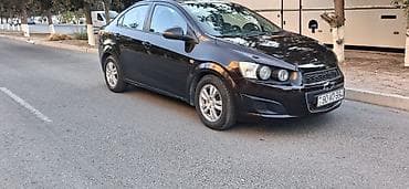 disklər 13: Chevrolet Aveo: 1.4 l | 2012 il 96482 km Sedan — 8