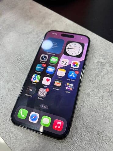ikinci el apple 14: IPhone 14 Pro, 128 GB — 2