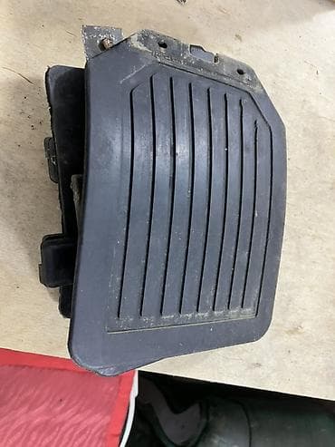 vaz hisseleri: Məhsul: Avtomobil üçün palçıqqoruyucu dəst (universal tip) Təsvir: - — 5