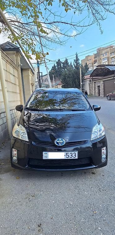 Toyota Prius: 1.8 l | 2010 il Hetçbek lalafo.az -da Toyota Prius: 1.8 l | 2010 il Hetçbek