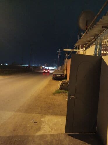 Qarajlar: İcarəyə verilən obyekt – yol kənarında ayrıca girişli sahə — 1