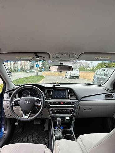 range rover stop: Hyundai Sonata: 1.6 l | 2018 il Sedan — 5