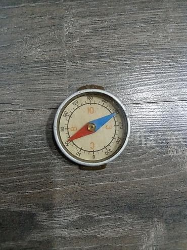 mercury kompas: Məhsul: Sovet istehsalı bilək kompası (remenli) Antik bir konpasdir — 3
