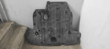 inqibator matoru: Məşinə aid mühərrik altlığı (karter qoruyucu plastiki). Hunday santafe — 2