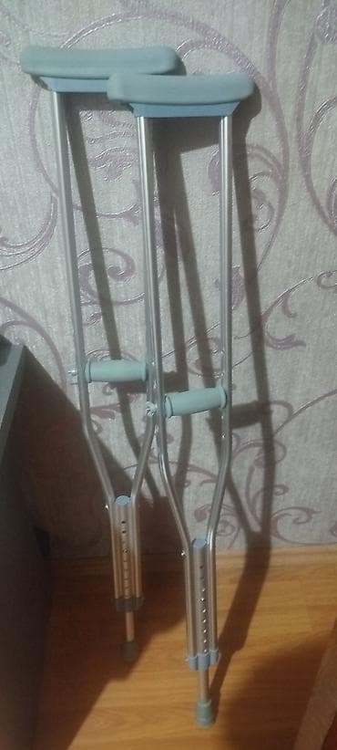 Инвалидные коляски: 🛑 Təcili kastel satılır.40 man alınıb 2 si 25 manata satılır — 1