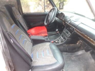 mersedes disk r15: VAZ 2106 sedan Xüsusiyyətlər: - Korrektorlu dörd dairəvi ön fara — 3