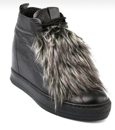 Ölçü: 37, rəng - Qara, Yeni