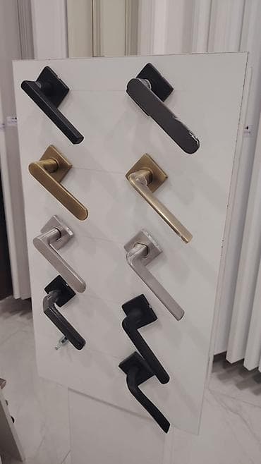 qap: Bu kolleksiyada müxtəlif üslub və rənglərdə qapı dəstəkləri təklif — 3