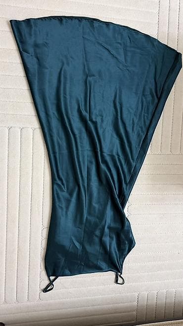 Tünd yaşıl rəngdə ipək effektili saç qoruyucu yastıq/deşik dəsti üçün