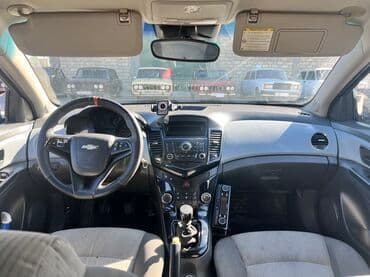фольксваген поло новый кузов комплектации и цены: Chevrolet Cruze: 1.6 l | 2010 il 195000 km Sedan — 7