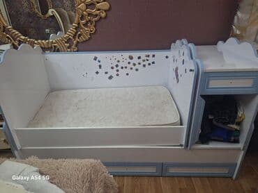 qiz usagi ucun kravatlar: Oğlan və qız üçün, Təknəfərlik çarpayı, Komod — 1