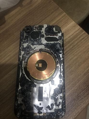 İphone hissələri zapças kimi satilir