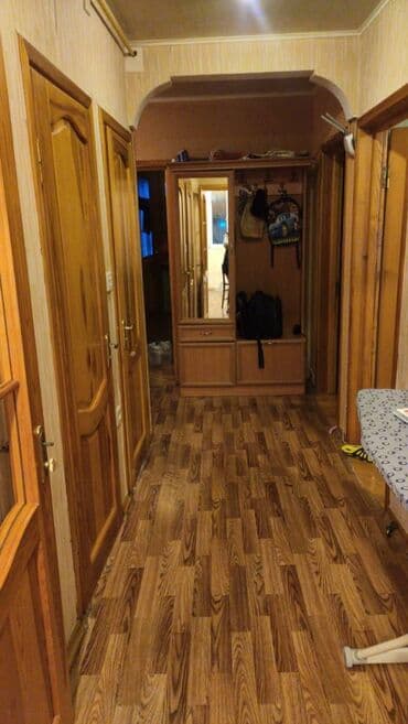 ehmedlide 3 otaqli kohne tikili evler: Bakı, 3 otaqlı, Köhnə tikili, 87 kv. m — 9