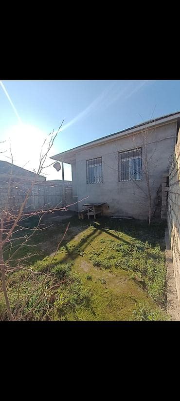 qubada ev: 3 otaqlı, 52 kv. m, Kredit yoxdur, Orta təmir — 1