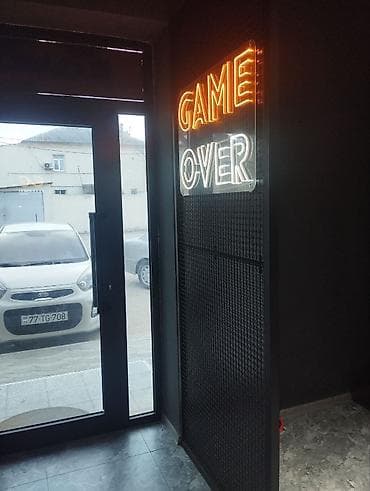 oyun aparatlari satilir: TƏCILI SATILIR. Internet klub üçün, hamısı Yenidi. Kreslo, Stolar — 3