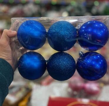 Bitkilər: 🆕Yolka oyuncağı 🎄🫠 Orta ölçü 🎄 6 ədədi 🛍️1 Paçka Qiymət:7 Azn — 1