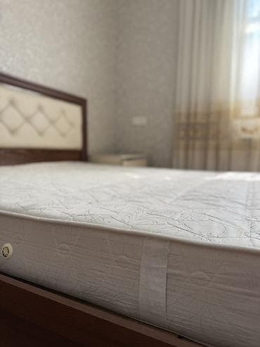 ev t: İşlənmiş ikinəfərlik döşək Eni1.50 
Uzunu 2m — 2