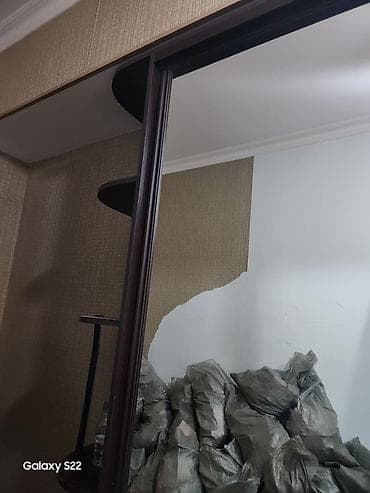 ref: İşlənmiş, 3 qapılı, Güzgülü, Qəhvəyi, Taxta, Kupe, Düz dolab — 2