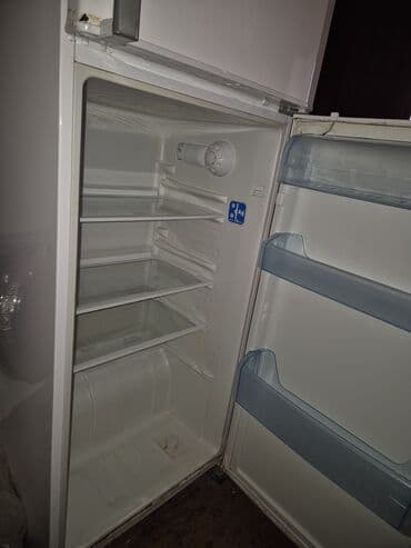 zeng ucun: 2 qapılı Beko Soyuducu Satılır, rəng - Ağ — 3