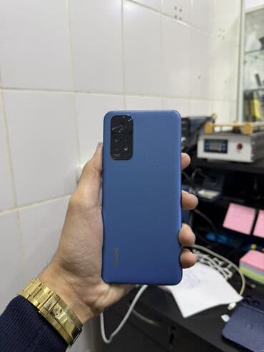 Xiaomi Redmi smartfon - Rəng: mavi - Korpusda “Redmi” loqosu, mat