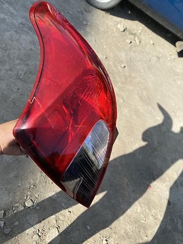 stop: Nissan sunny arxa stoplar tam işlek veziyette Cut qiymet 80 man butun — 2