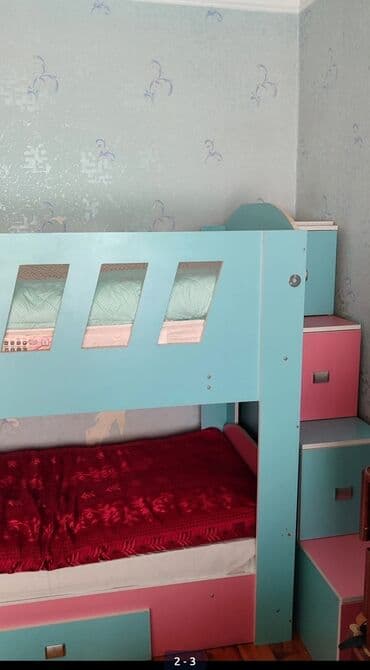 əkiz uşaq şəkilləri: Oğlan və qız üçün, İşlənmiş, Çarpayı, Matras ilə, Siyirməli — 2