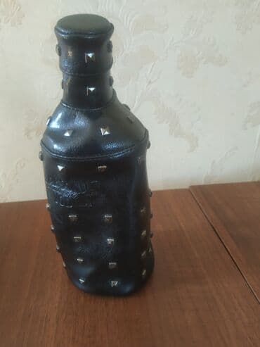 Balaca butulka,su qabi ve.s qoymaqcundu,Turkiyeden alinib