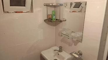 daxili kreditle evler: Kirayə verilir: mətbəx və sanitar qovşaqdan ibarət kiçik mənzil — 4