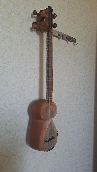 Тар: Tar – Azərbaycan milli simli musiqi aləti - Korpus: Armud formalı iki — 4