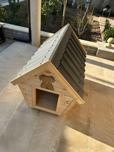 it üçün zəncir: Obşıvka taxtadan yığılma yuvadı.Pol hissəsi polluq taxtadan.İç — 4