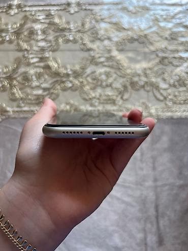 ipad 11 m4: IPhone 11, 128 GB, Ağ, Face ID — 6