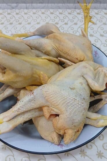 Bilərziklər: Bugda qargidali kəpək otla bəslənən kənd çolplari.Ki̇osu 10 manat.Təzə — 3