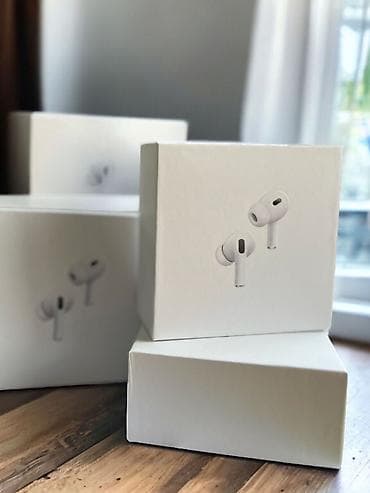 Аксессуары для ПК: Məhsul: Apple AirPods Pro (Bluetooth qulaqlıq) Xüsusiyyətlər: - Aktiv — 1