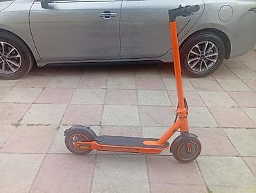 Elektrik skuter – narıncı rəngli, şəhər istifadəsi üçün komfortlu və — 8