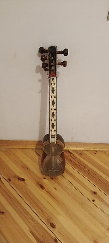 Məhsul: Tar (Azərbaycan milli simli musiqi aləti) Təsvir: - Klassik — 4