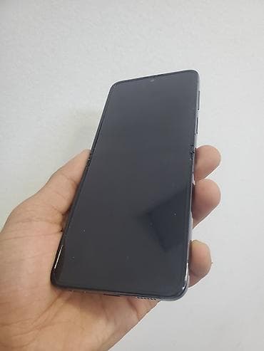 Samsung Fold və Flip Telefonlarının Peşəkar Təmiri Samsung Fold və — 3