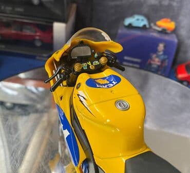 metbex tavan modelleri: Коллекционная модель Yamaha YZR-M1 #43 Valentino Rossi MotoGP 2006 — 19