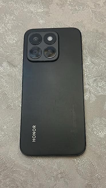 honor 400: Honor 8C, rəng - Qara — 1