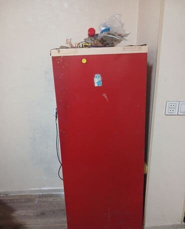 soyuducu evden satiw: Qırmızı rəngli birkameralı soyuducu - Korpus: qapısı qırmızı rəngdə — 1