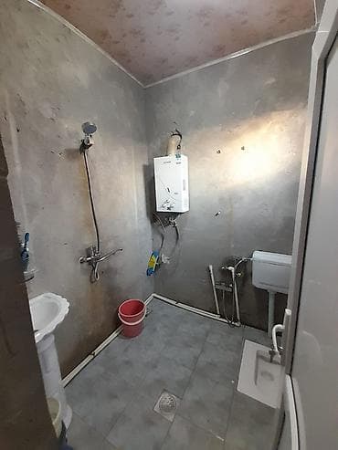 ev damaşnik: 1 otaqlı yaşayış evi – şəxsi həyət daxilində - Plan: geniş yataq — 2