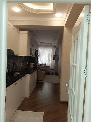 Квартиры: Ev uzunmüddətli verilir. 20 yanvar metrosunun çıxışında Mercan — 5