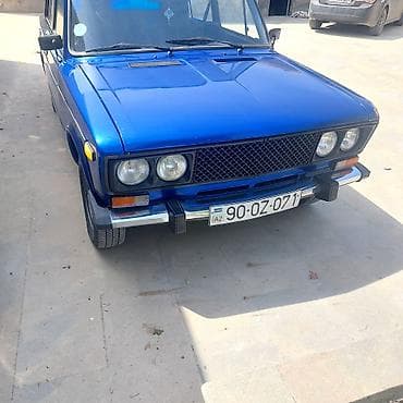 antikvar maşınlar: VAZ 2106, mavi rəng, sedan kuzov Xüsusiyyətlər: - Klassik “altılıq” — 1