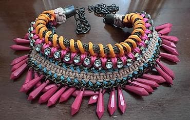 mona pancevo: Boho/etnik üslubda parlaq aksesuar dəsti Məhsul tərkibi: - Kütləvi — 3