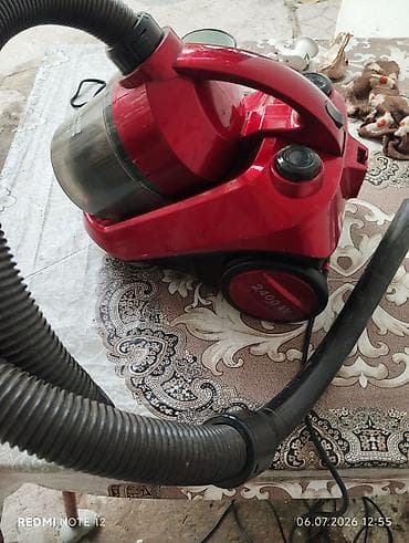 2 el pc: GALAKSI Electronics GVC-011 tozsoran - Güc: 2400 W (korpusda — 1