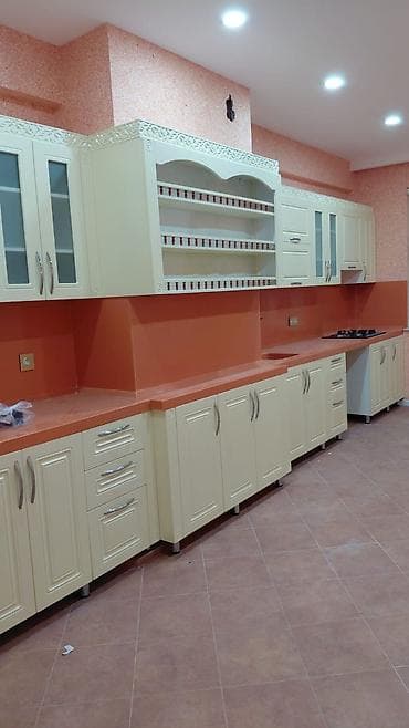 Mətbəx mebeli satılır. - Ümumi ölçü: 6.30 m - Üst və sinə hissəsi