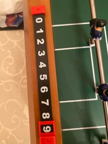 настольный футбол: Stolüstü futbol (foosball) oyunu - Kompakt ölçülü, taxta gövdəli — 4