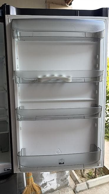 Soyuducular: TƏCİLİ SATILIR! Heç bir problemi və ya defekti yoxdur, tam işlək — 2